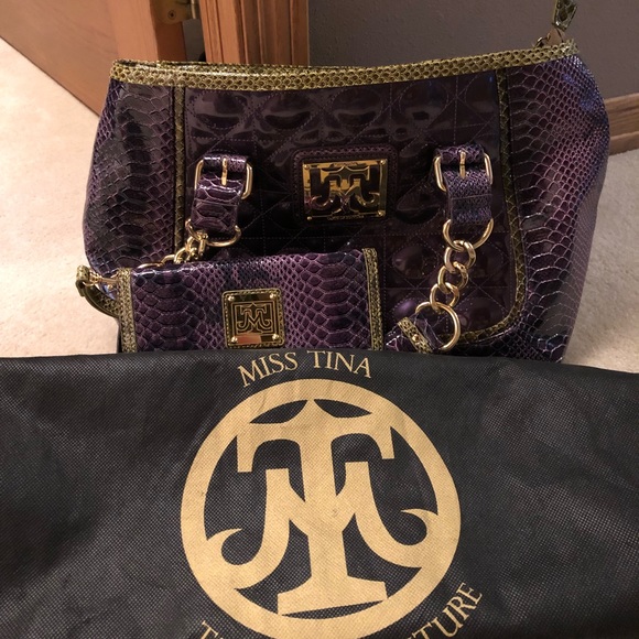 Purple croc embossed handbag - Picture 2 of 8